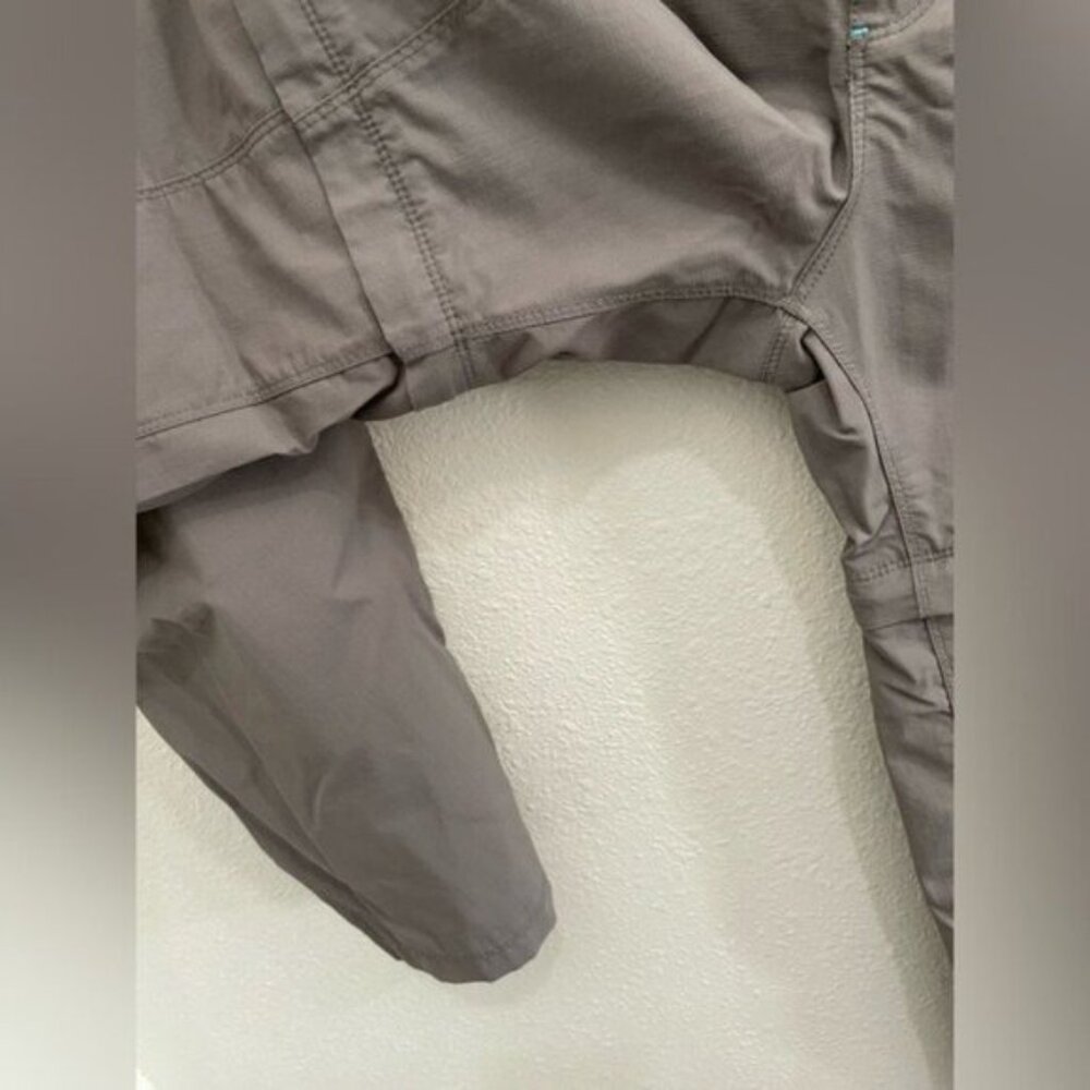 The North Face Athletic Outdoor Hiking Zip Off Lightweight Athleisure Pants - Picture 2 of 6